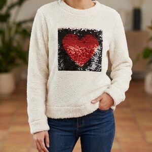 Derek Heart Cream Fleece with Red Trim